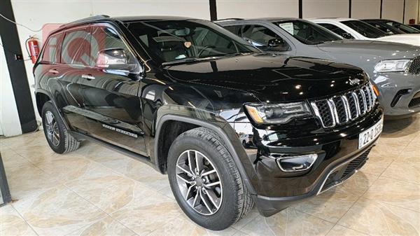 Jeep Grand Cherokee 2019 for sale in Iraq - Erbil
